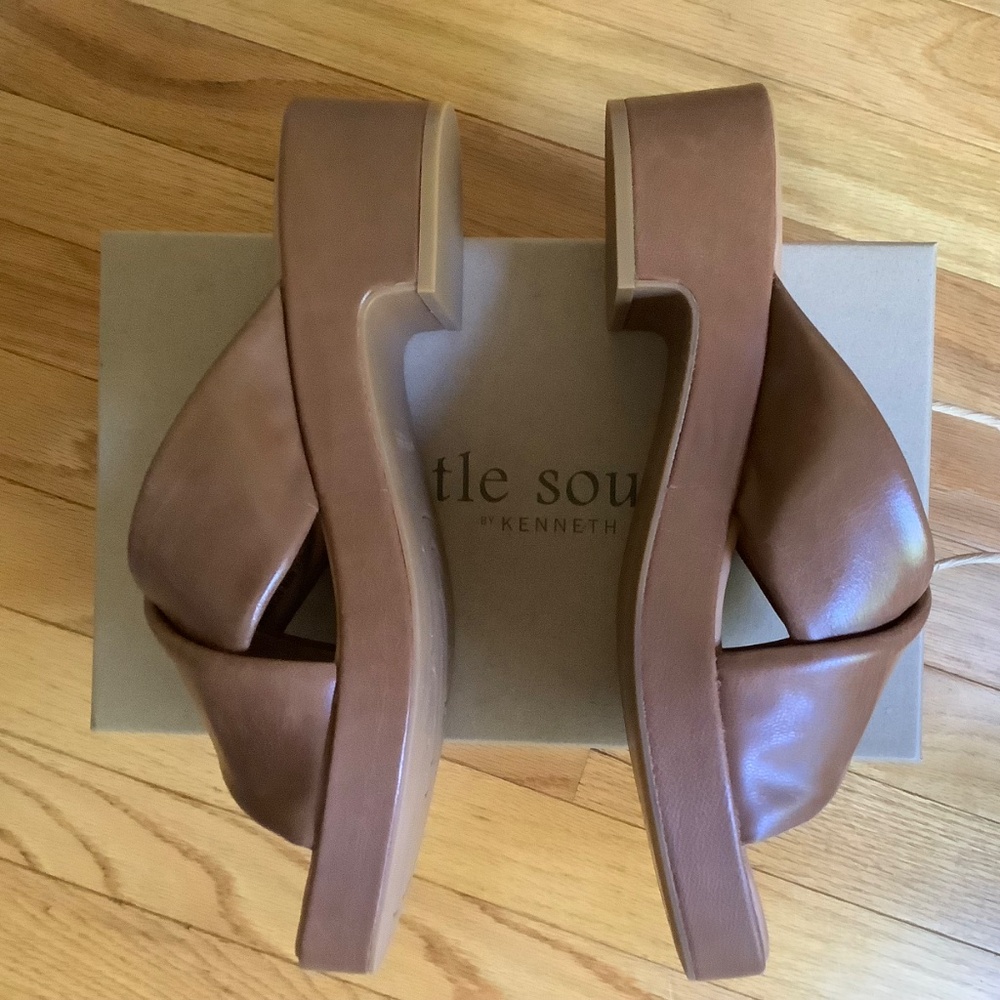 Gentle Souls River Platform Slide Sandal Luggage Leather SZ 9.5 - Picture 6 of 13
